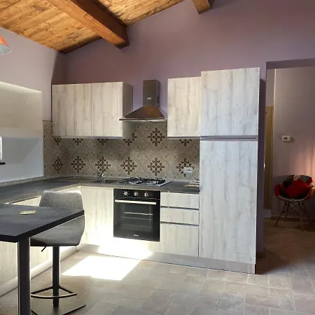 Le Gatte Appartamento SantʼUrbano