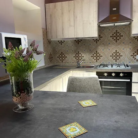 Le Gatte Appartamento SantʼUrbano