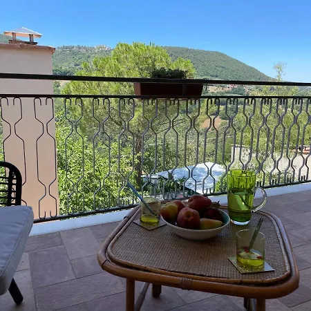 Le Gatte Appartamento SantʼUrbano